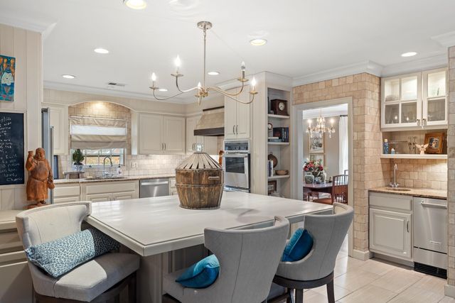 4300 AMBER LN, Memphis, TN 38111