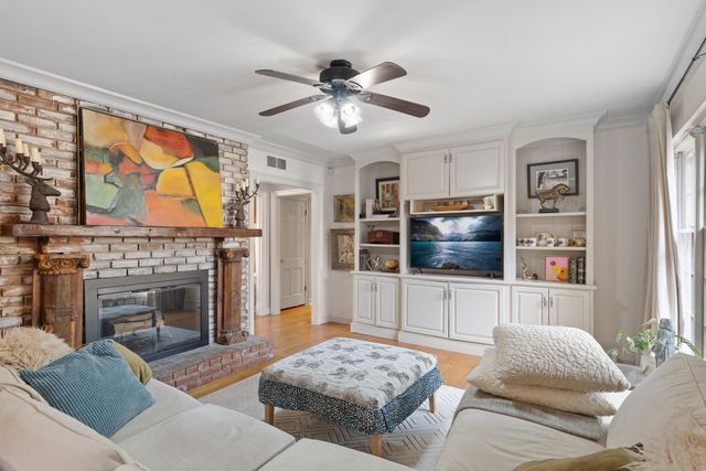 4300 AMBER LN, Memphis, TN 38111