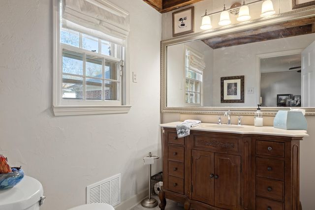 4300 AMBER LN, Memphis, TN 38111