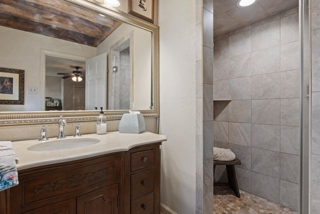 4300 AMBER LN, Memphis, TN 38111