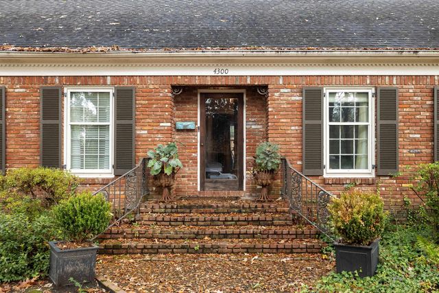 4300 AMBER LN, Memphis, TN 38111