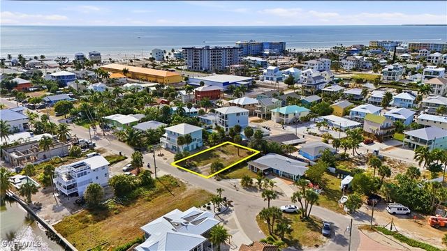 291 Ohio AVE, Fort Myers Beach, FL 33931