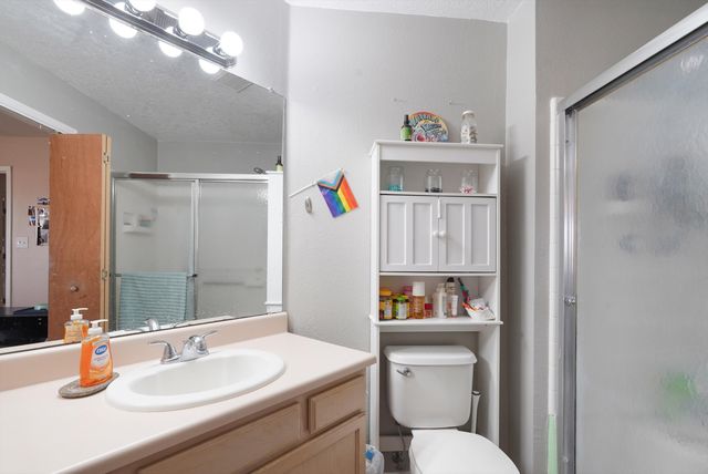 6983 Clark Hills Drive NE, Rio Rancho, NM 87144