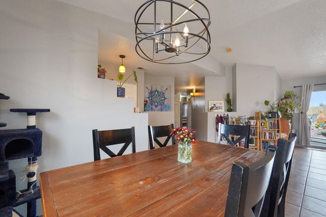 6983 Clark Hills Drive NE, Rio Rancho, NM 87144