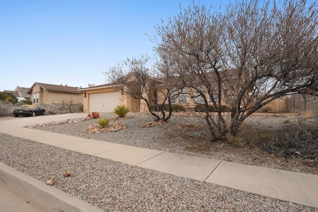 6983 Clark Hills Drive NE, Rio Rancho, NM 87144