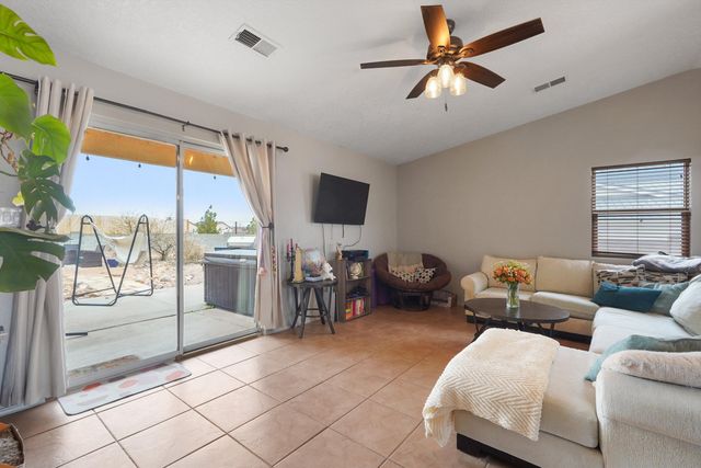 6983 Clark Hills Drive NE, Rio Rancho, NM 87144