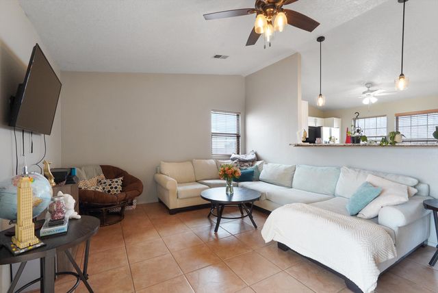 6983 Clark Hills Drive NE, Rio Rancho, NM 87144