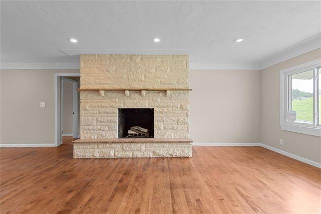 112 W Kay Street, Lansing, KS 66043