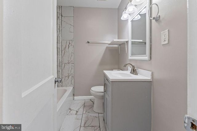 6811 BANK ST, Baltimore, MD 21224