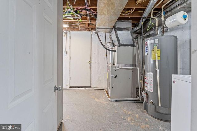 6811 BANK ST, Baltimore, MD 21224