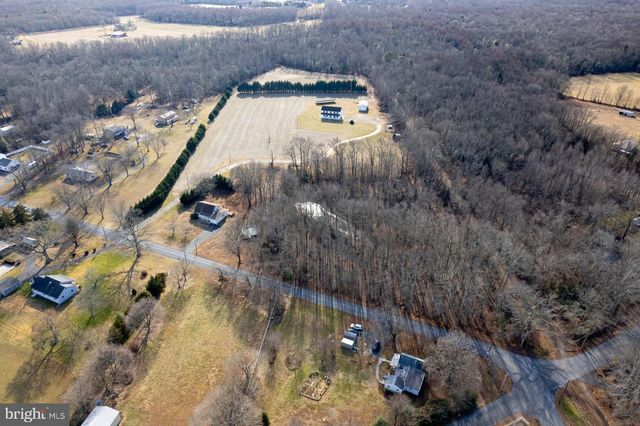 29 THREE BRIDGE RD, Monroeville, NJ 08343