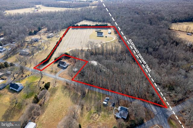 29 THREE BRIDGE RD, Monroeville, NJ 08343