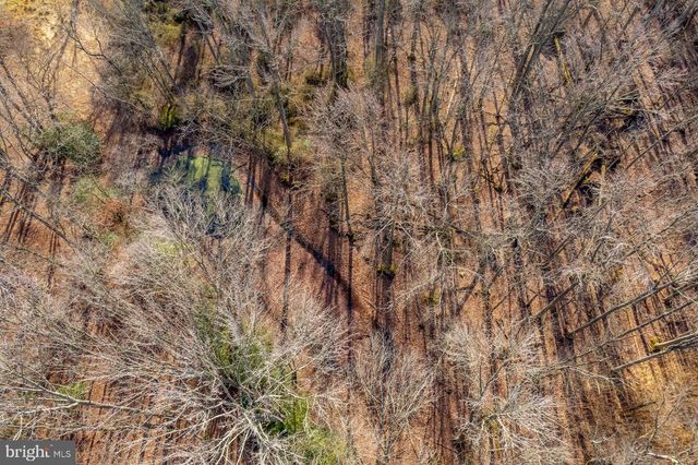 29 THREE BRIDGE RD, Monroeville, NJ 08343