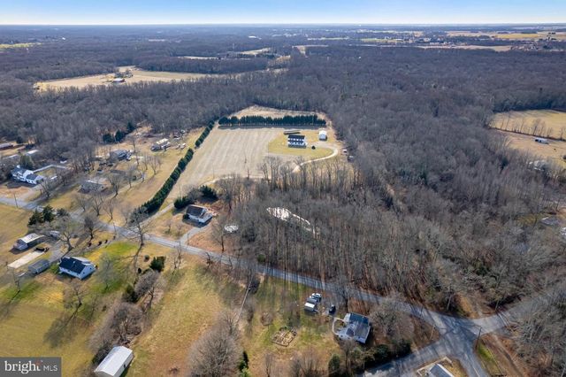 29 THREE BRIDGE RD, Monroeville, NJ 08343