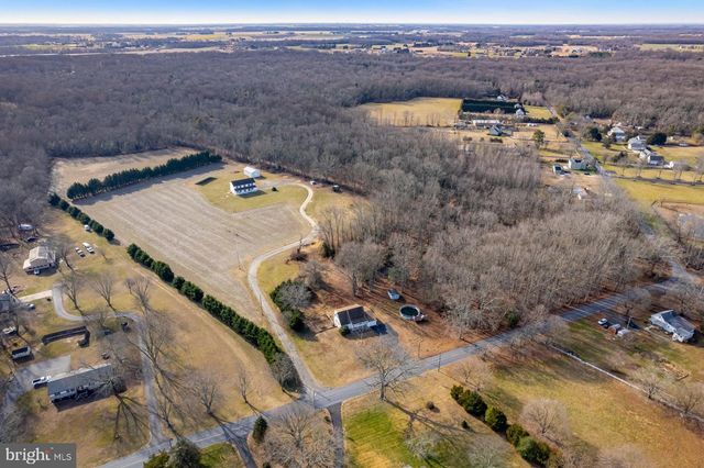 29 THREE BRIDGE RD, Monroeville, NJ 08343