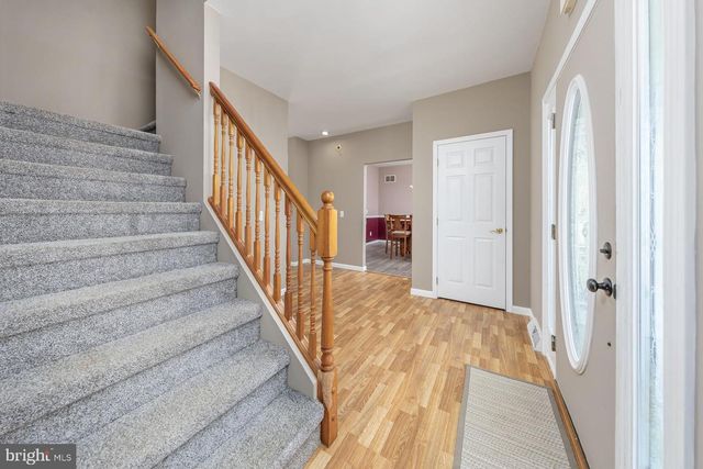 29 THREE BRIDGE RD, Monroeville, NJ 08343