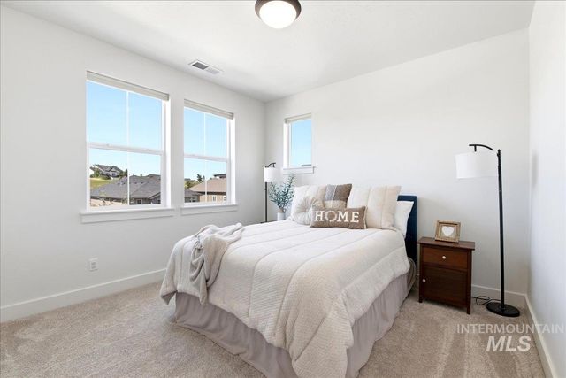1398 W Ultar Dr, Nampa, ID 83686