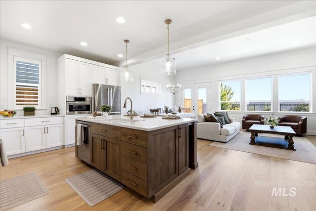 1398 W Ultar Dr, Nampa, ID 83686