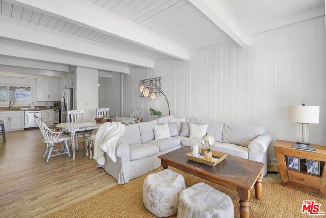 11866 Starfish Lane, Malibu, CA 90265