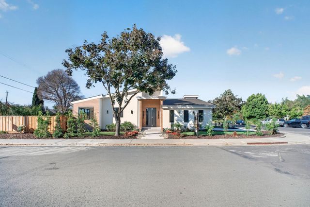 806 Emily Drive, Mountain View, CA 94043