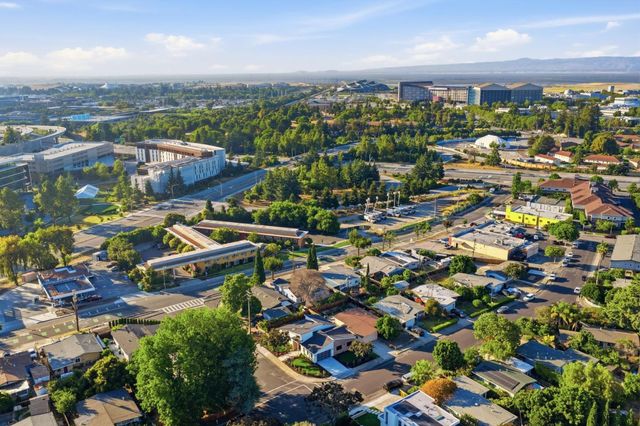 806 Emily Drive, Mountain View, CA 94043