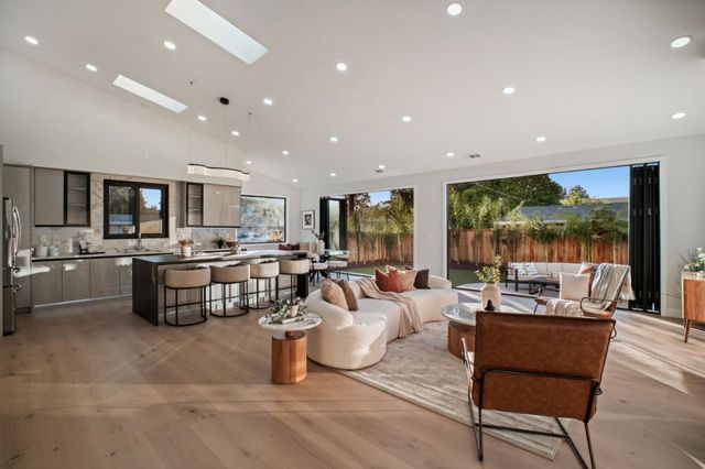 806 Emily Drive, Mountain View, CA 94043