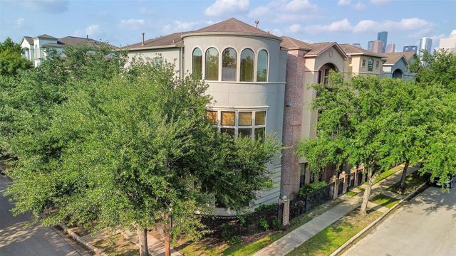 628 Bomar Street, Houston, TX 77006