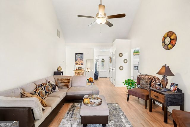 10 Dairyland Drive, Covington, GA 30016