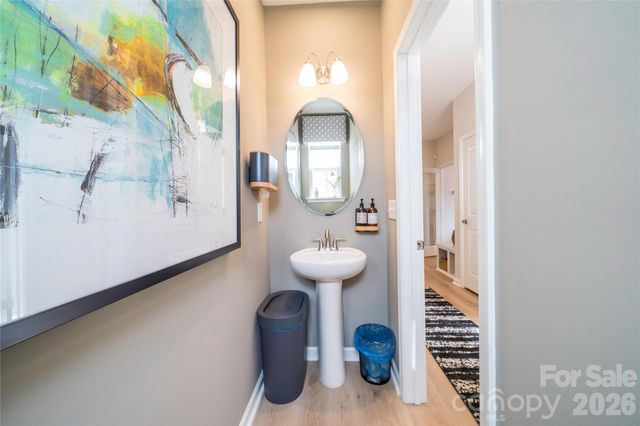 6041 Longar Lane, Charlotte, NC 28269