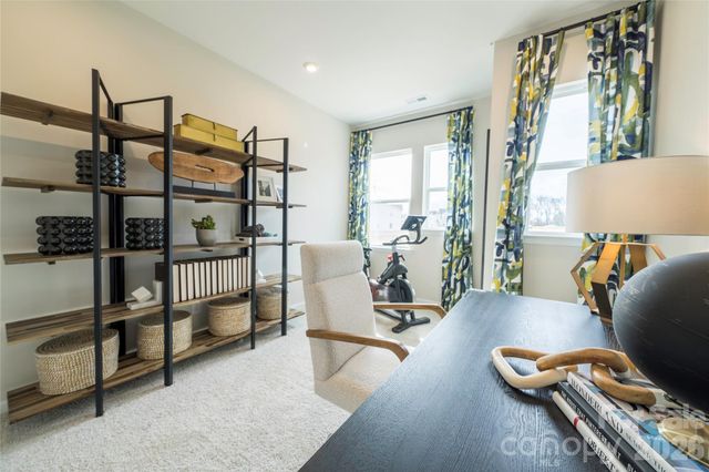 6041 Longar Lane, Charlotte, NC 28269
