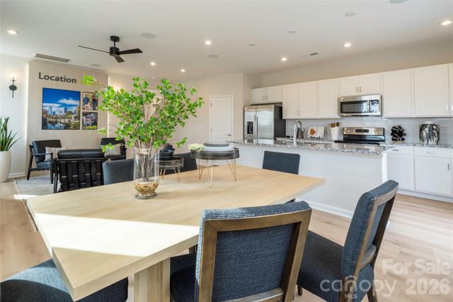 6041 Longar Lane, Charlotte, NC 28269