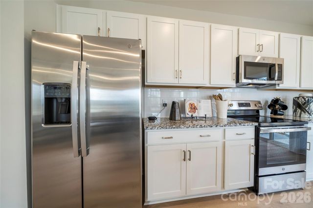 6041 Longar Lane, Charlotte, NC 28269