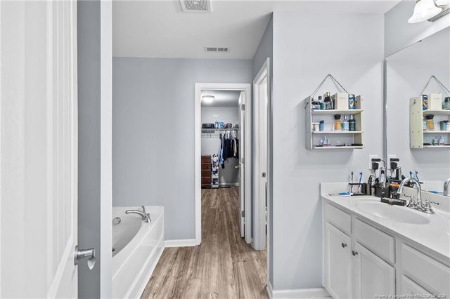 1454 Laguardia Drive, Hope Mills, NC 28348