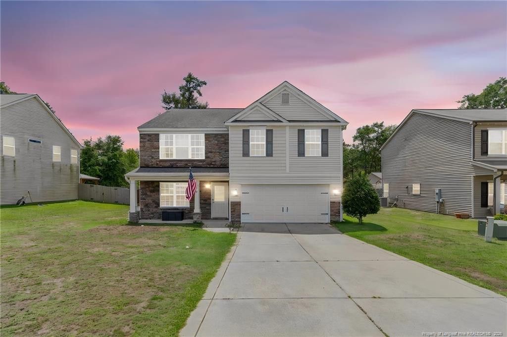 1454 Laguardia Drive, Hope Mills, NC 28348