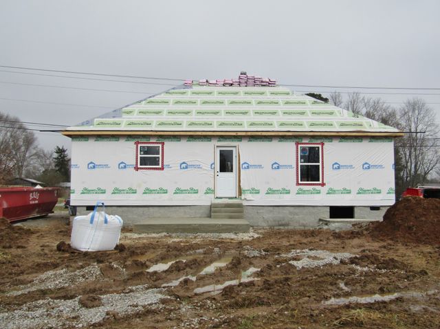 490 Crescent Factory Rd, Lawrenceburg, TN 38464