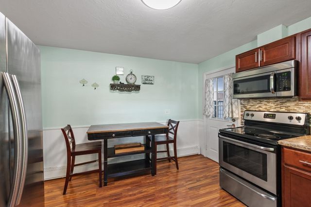 54 North St, Leominster, MA 01453