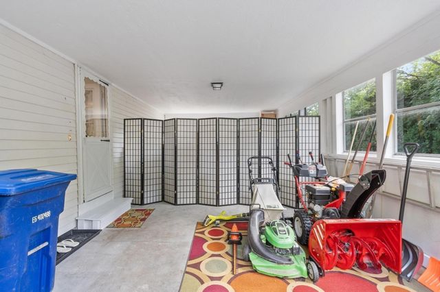 54 North St, Leominster, MA 01453