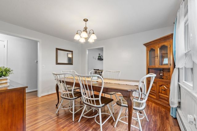 54 North St, Leominster, MA 01453