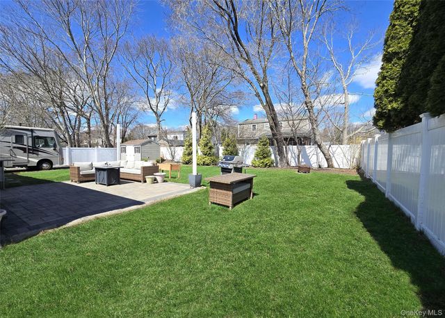 19 Appel Drive E, Shirley, NY 11967
