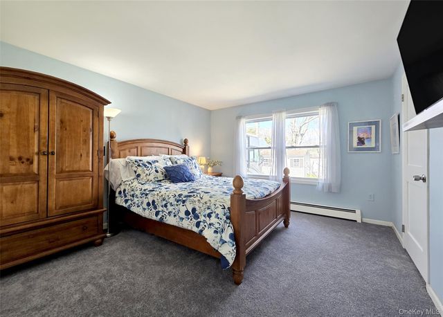 19 Appel Drive E, Shirley, NY 11967