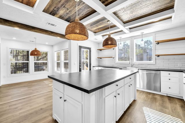 139 E Georgie East Street, Santa Rosa Beach, FL 32459