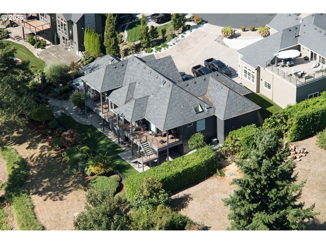 1016 Se 64TH Ct, Vancouver, WA 98661