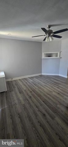 1966 W SPARKS ST, Philadelphia, PA 19141