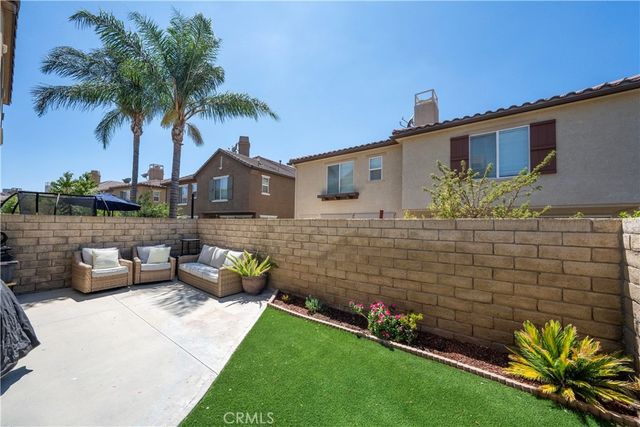 28453 Casselman Lane, Saugus, CA 91350