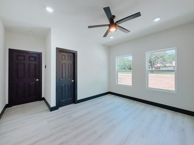 241 fcr #1250, Fairfield, TX 75840