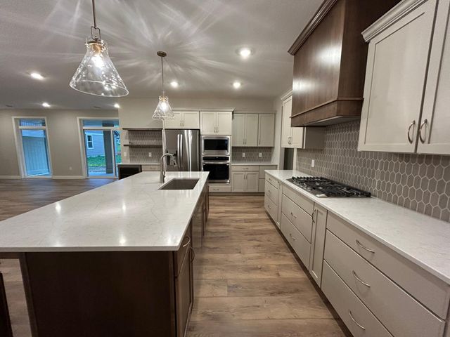 1954 Woods Point, Waconia, MN 55387