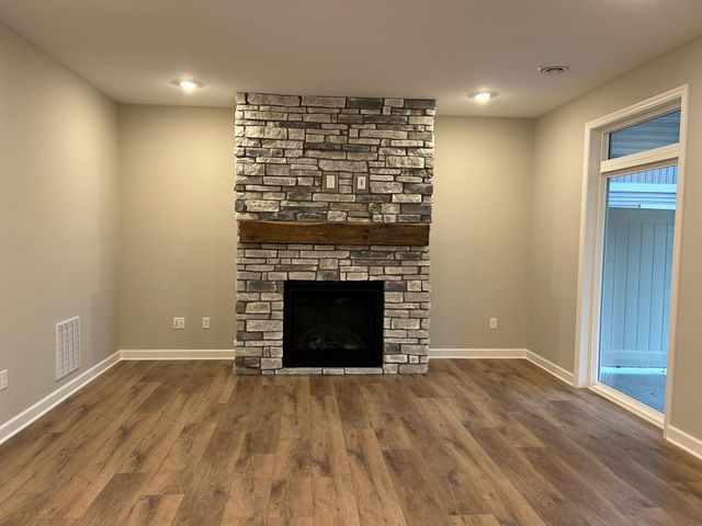 1954 Woods Point, Waconia, MN 55387