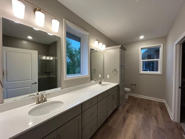 1954 Woods Point, Waconia, MN 55387