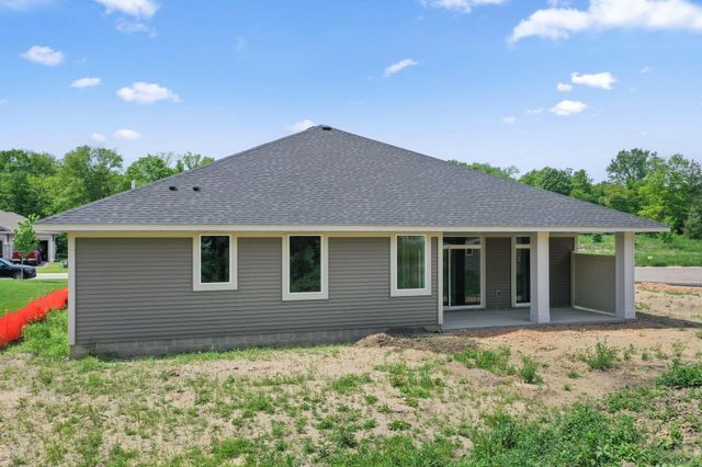 1954 Woods Point, Waconia, MN 55387