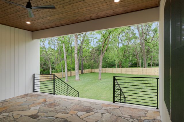 706 Brook Hollow Rd, Nashville, TN 37205